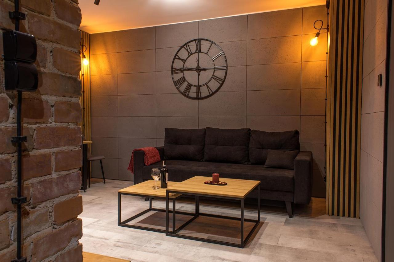 Apartament Black Loft Ниса Екстериор снимка