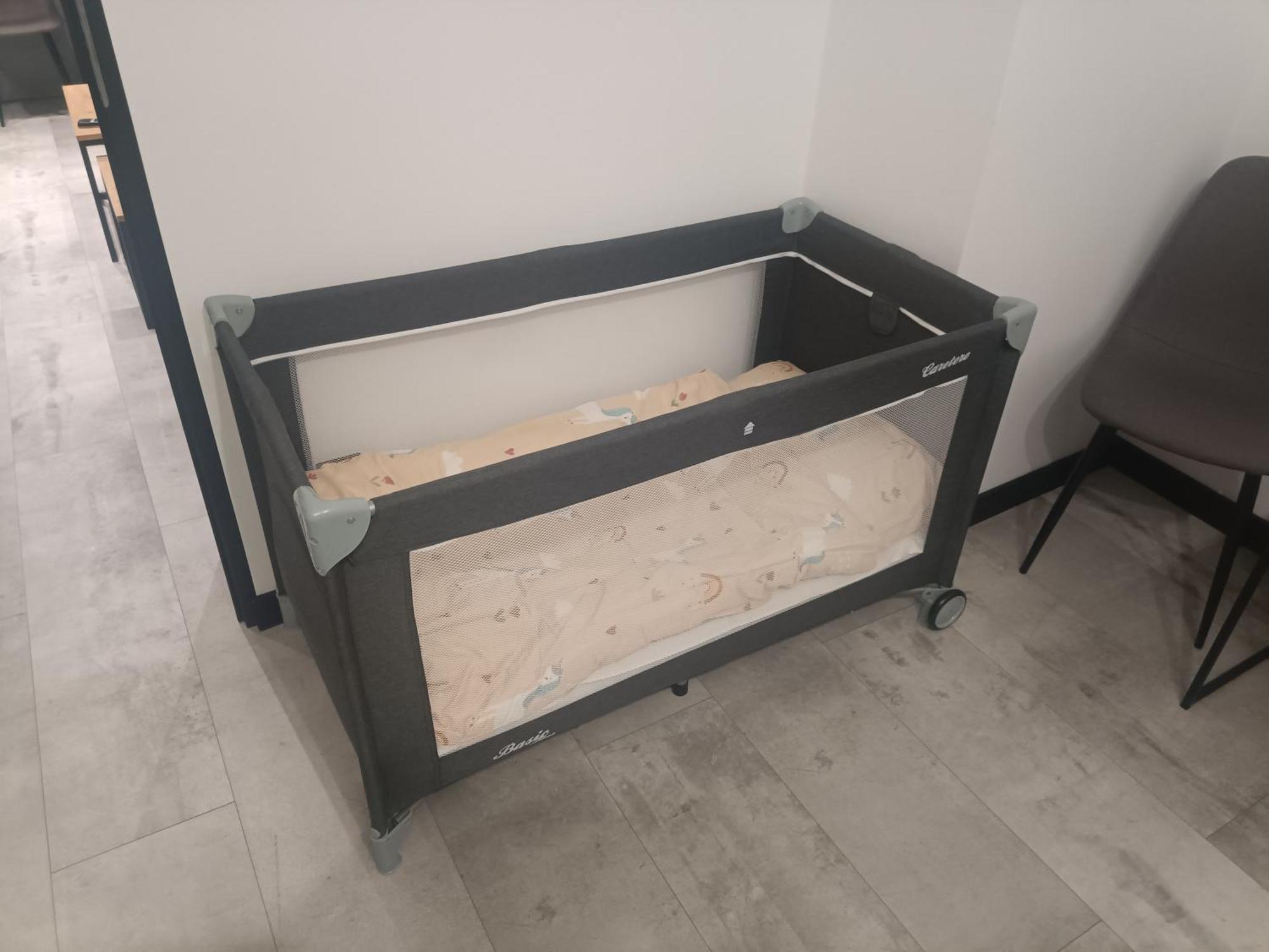 Apartament Black Loft Ниса Екстериор снимка